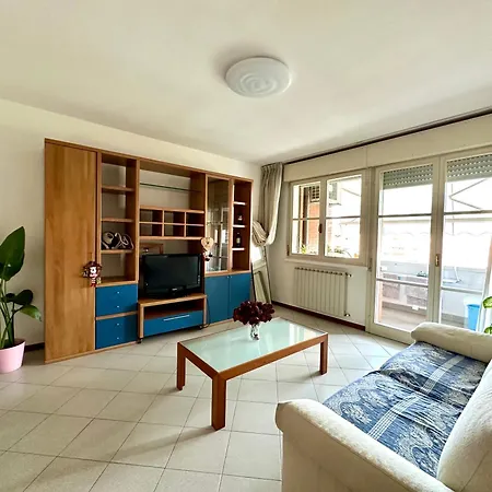 Tranquillo E Luminoso A Apartment *