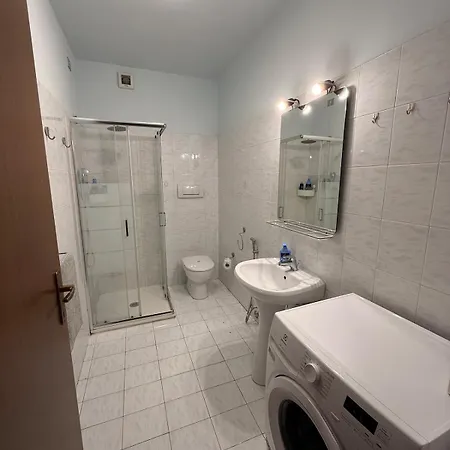 La Tua Casa A - 100mq, 2 Bagni, Ac, Wifi *
