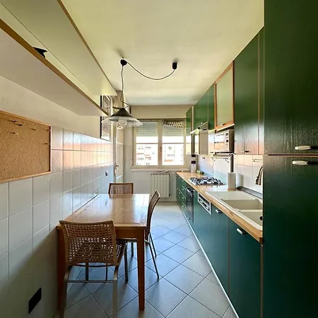 La Tua Casa A - 100mq, 2 Bagni, Ac, Wifi Floransa